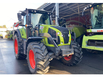Tractor agricol CLAAS Axion 830