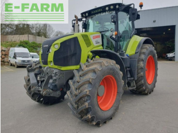 Tractor agricol CLAAS Axion 830