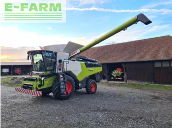 Tractor agricol CLAAS Lexion 750