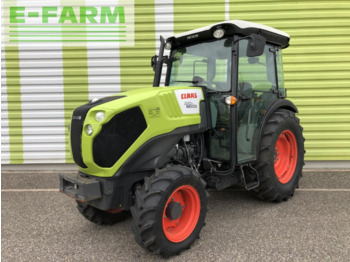 Tractor agricol CLAAS Nexos 220