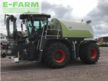 Tractor agricol CLAAS Xerion 3800