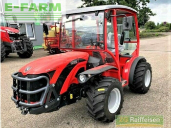 Tractor agricol