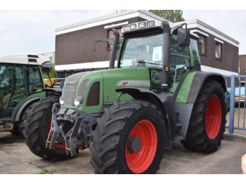 Tractor agricol FENDT 700 Vario