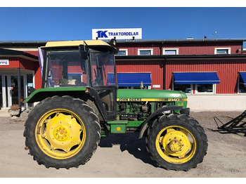 Tractor agricol JOHN DEERE 2140