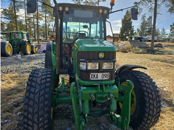 Tractor agricol JOHN DEERE 5090R