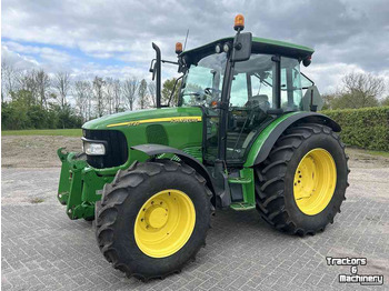 Tractor agricol JOHN DEERE 5720