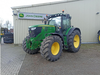 Tractor agricol JOHN DEERE 6210R