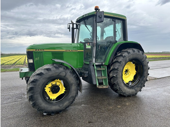 Tractor agricol JOHN DEERE 6600