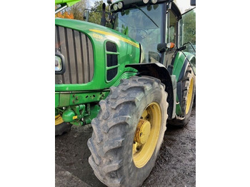 Tractor agricol JOHN DEERE 6830