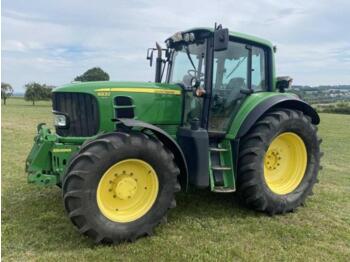 Tractor agricol JOHN DEERE 6830