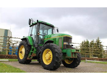 Tractor agricol JOHN DEERE 7600