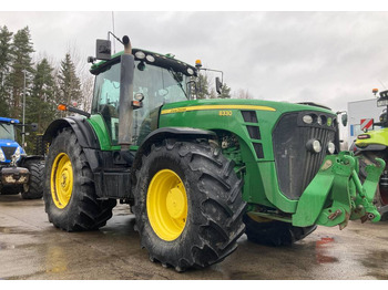 Tractor agricol JOHN DEERE 8330