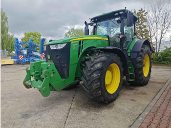 Tractor agricol JOHN DEERE 8400