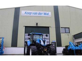 Tractor agricol NEW HOLLAND T7.200
