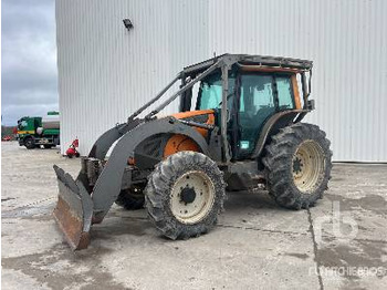 Tractor agricol VALTRA N141