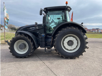 Tractor agricol VALTRA S354
