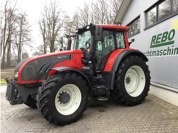 Tractor agricol VALTRA T163