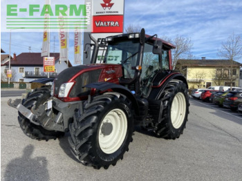 Tractor agricol VALTRA N113