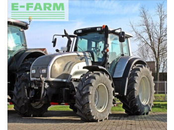Tractor agricol VALTRA T132