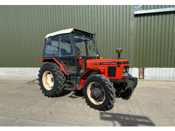 Tractor agricol ZETOR