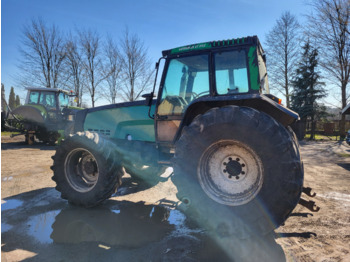 Tractor agricol VALTRA 8050