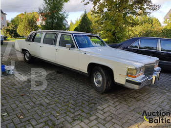 Cadillac Fleetwood Brougham - Automobil
