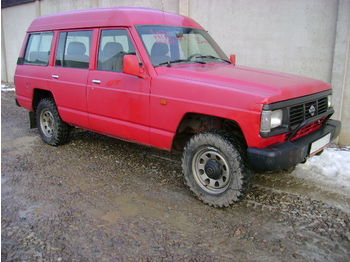 Nissan Wagon 2.7TD 4x4 - Automobil