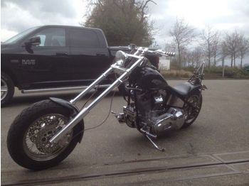 Harley-Davidson chopper  - Motocicletă