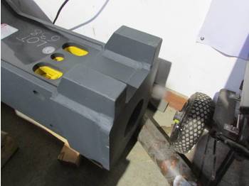Ciocan hidraulic Mustang HM 2500