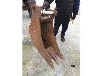 Cupă excavator YANMAR (CAZO- 30 CM DE ANCHO): Foto 1