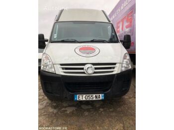 Microbuz, Transport persoane IVECO A50C18: Foto 1