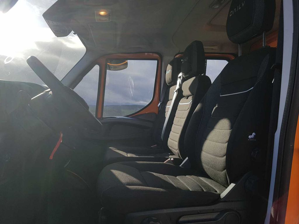 Autoutilitară basculantă, Autoutilitară cabină dublă Iveco Daily 70C18HA8 D WX 4x4 *7Sitze*3-S.Kipp*Standh*: Foto 9