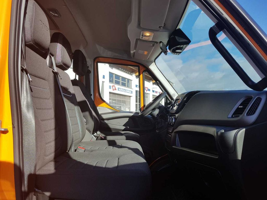 Autoutilitară basculantă, Autoutilitară cabină dublă Iveco Daily 70C18HA8 D WX 4x4 *7Sitze*3-S.Kipp*Standh*: Foto 8