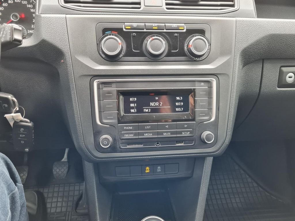 Autoutilitară compactă Volkswagen Caddy Kasten Maxi 4Motion 5 Sitze AHK KLIMA TEMP: Foto 12