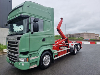 Camion cu cârlig SCANIA R490