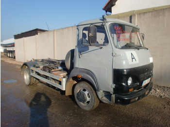  AVIA A75-N - Camion transport containere/ Swap body