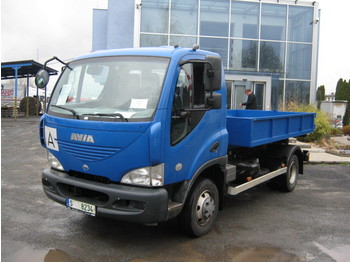  AVIA D100 4x2Abrollkipper - Camion transport containere/ Swap body