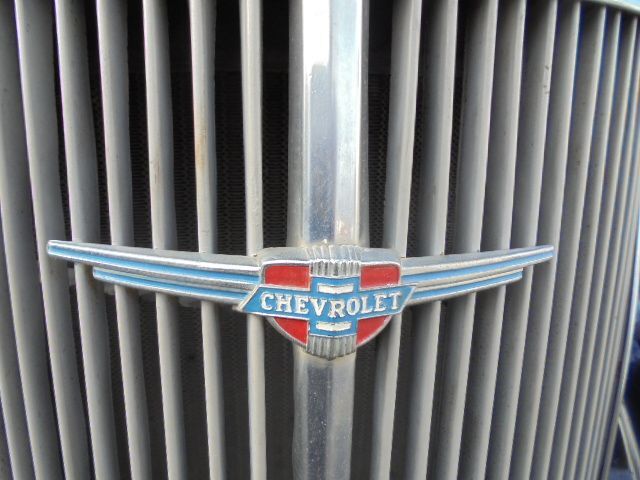 Camion platformă Chevrolet 1 1/2 TON FLATBED: Foto 6