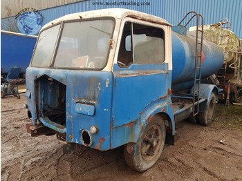Camion cisternă Fiat 643 N Fuel Tanktruck: Foto 1