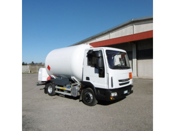 IVECO 120.22 - Camion cisternă: Foto 1