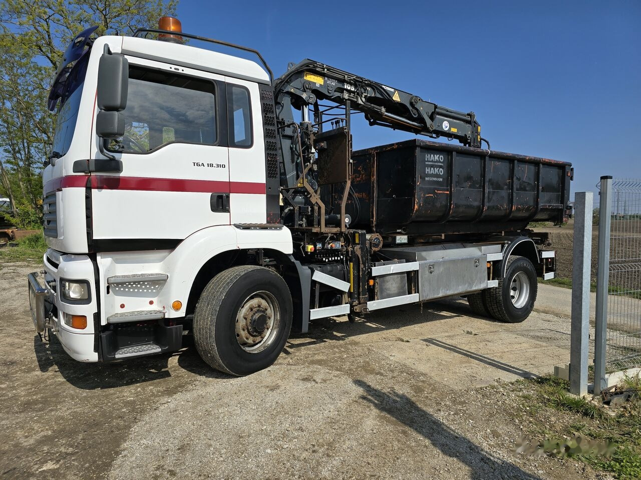 Camion transport containere/ Swap body, Camion cu macara MAN TGA 18.310 4X4 CRAN / CABEL SYSTEM: Foto 2
