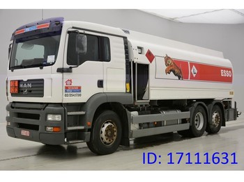 Camion cisternă pentru transport de combustibili MAN TGA 26.310: Foto 1