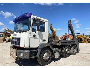 Camion transport containere/ Swap body MAN UAL: Foto 1