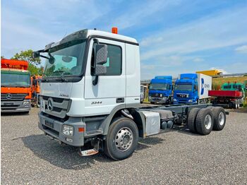 Camion şasiu Mercedes-Benz 3344 6X4 BB nur Fahrgestell only Chassis: Foto 1