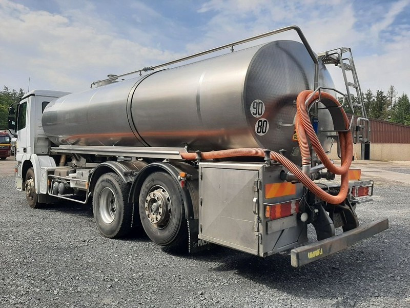 Camion cisternă pentru transport de laptelui Mercedes-Benz Actros 2536 6X2 - TANK IN INSULATED STAINLESS STEEL 15500L: Foto 3