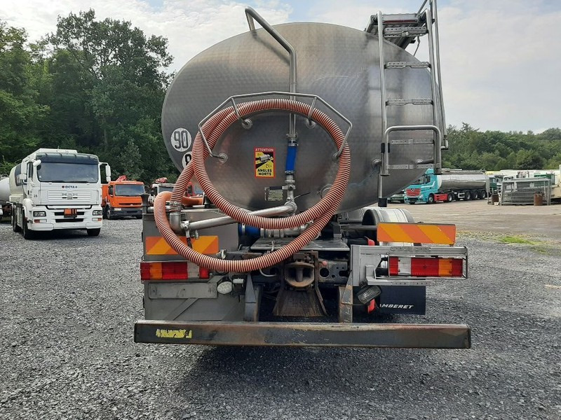 Camion cisternă pentru transport de laptelui Mercedes-Benz Actros 2536 6X2 - TANK IN INSULATED STAINLESS STEEL 15500L: Foto 4