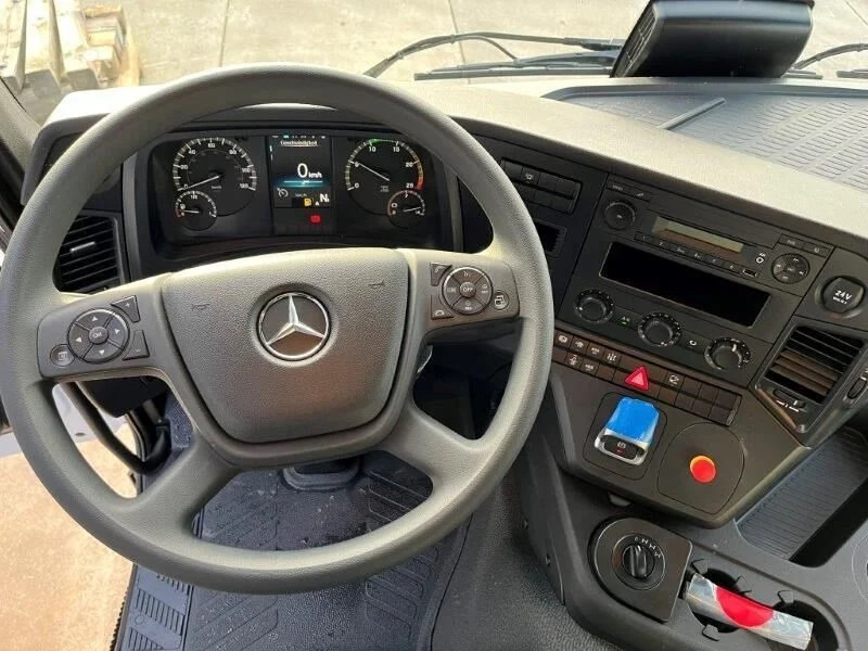 Camion şasiu nou Mercedes-Benz Arocs 4040 A 6x6 Chassis Cabin (5 units): Foto 15