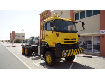 Camion şasiu NISSAN UD CZ4YL 6×6 Chassis Right Hand Drive 2009: Foto 1
