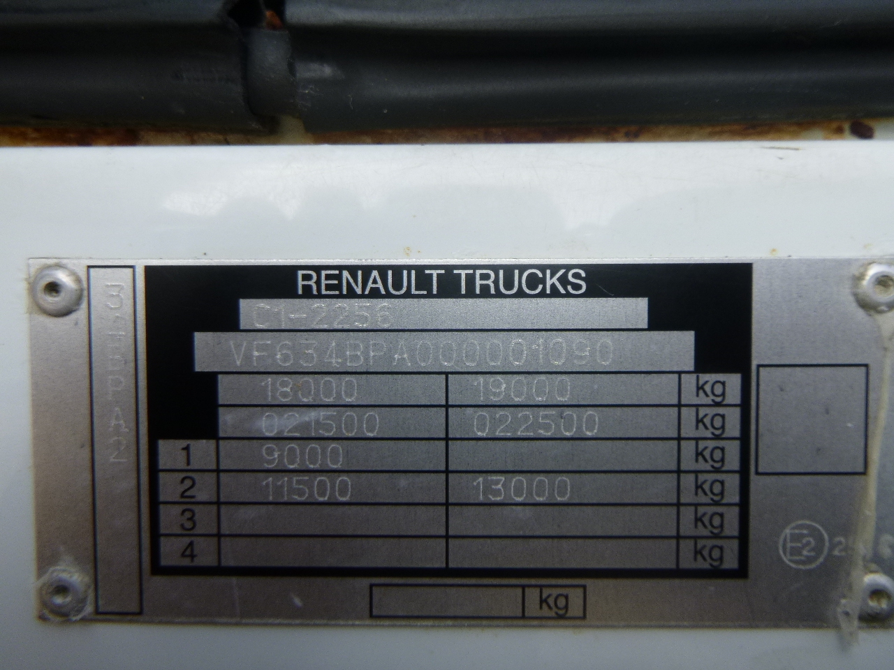 Camion şasiu Renault Kerax 380 DXI 4x4 Euro 5 + Hydraulics: Foto 18