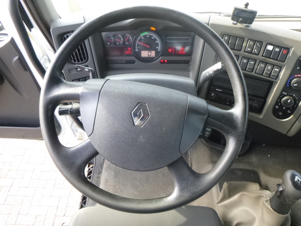 Camion şasiu Renault Kerax 380 DXI 4x4 Euro 5 + Hydraulics: Foto 12